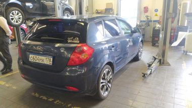 Kia Ceed 2009 года, 147 500 км - вид 3