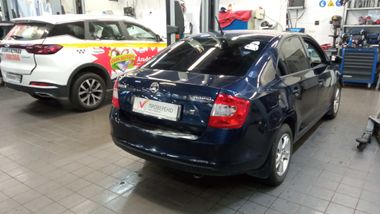 Skoda Rapid 2015 года, 174 868 км - вид 3