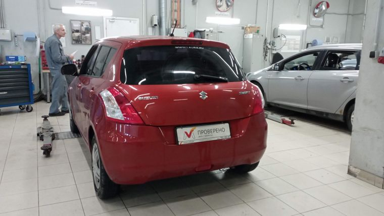 Suzuki Swift 2013 года, 192 483 км - вид 4