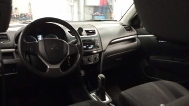 Suzuki Swift 2013 года, 192 483 км - вид 5