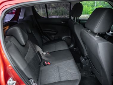 Suzuki Swift 2013 года, 192 483 км - вид 9