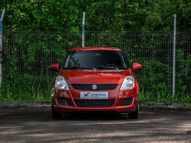 Suzuki Swift 2013 года, 192 483 км - вид 3