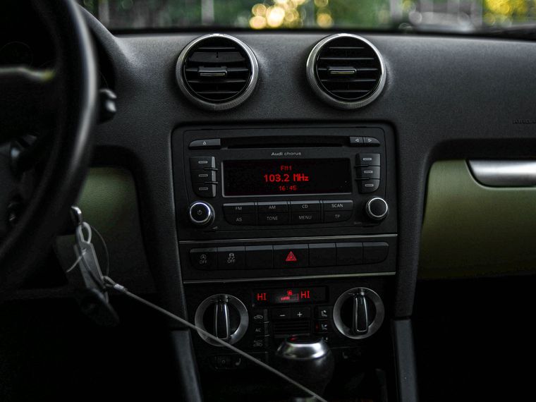 Audi A3 2012 года, 189 596 км - вид 6