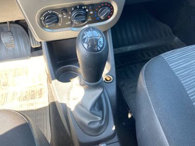 Renault Sandero 2013 года, 248 703 км - вид 11