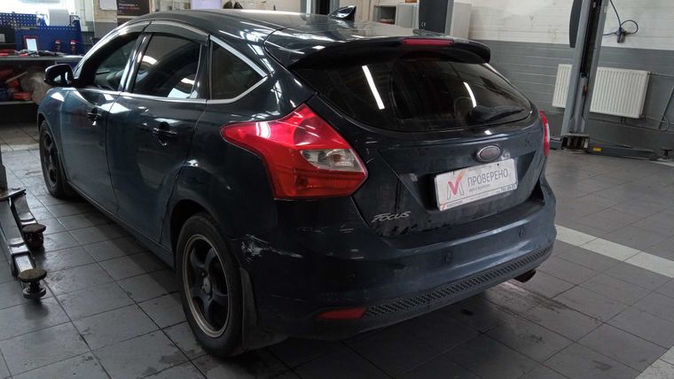 Ford Focus 2014 года, 142 937 км - вид 4