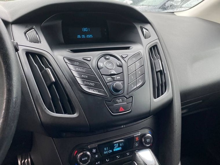 Ford Focus 2014 года, 142 937 км - вид 12