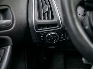 Ford Focus 2014 года, 142 937 км - вид 10