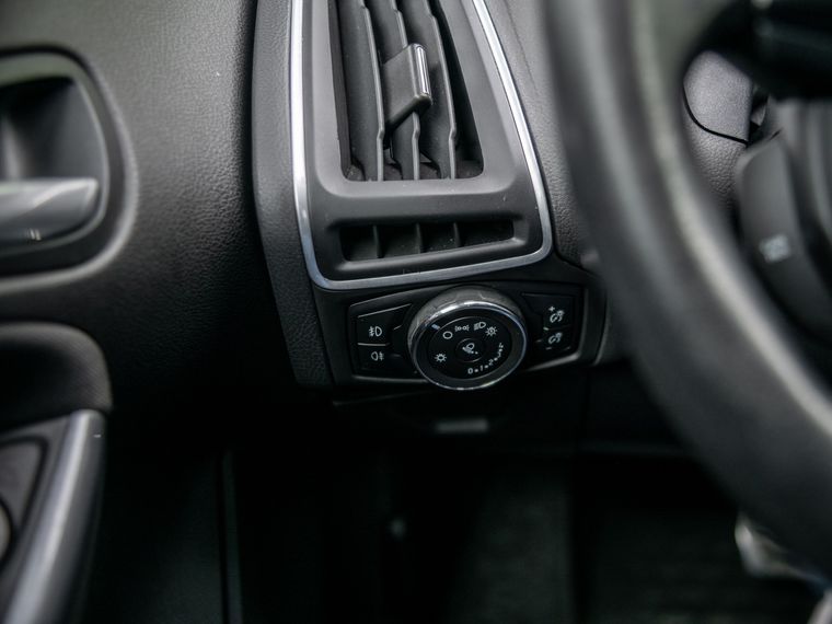 Ford Focus 2014 года, 142 937 км - вид 10