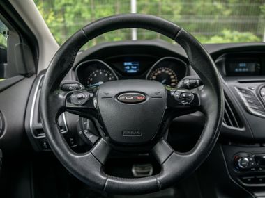 Ford Focus 2014 года, 142 937 км - вид 6
