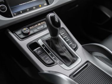 Geely Atlas 2018 года, 140 583 км - вид 11