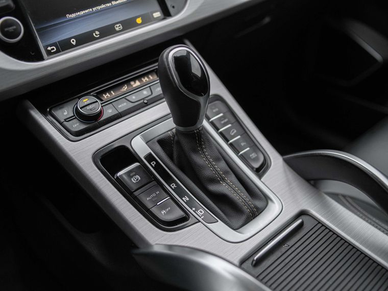 Geely Atlas 2018 года, 140 583 км - вид 11
