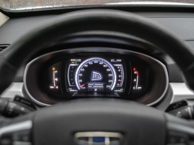 Geely Atlas 2018 года, 140 583 км - вид 5