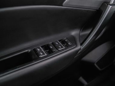 Geely Atlas 2018 года, 140 583 км - вид 12