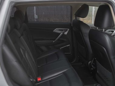 Geely Atlas 2018 года, 140 583 км - вид 13