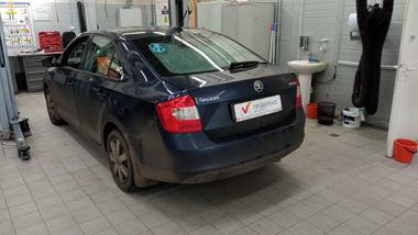 Skoda Rapid 2016 года, 112 579 км - вид 4