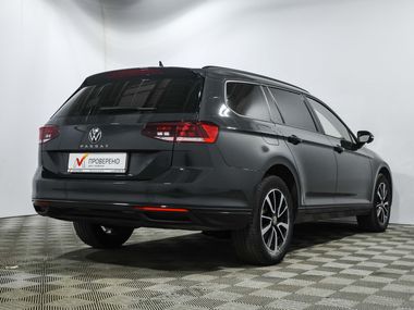 Volkswagen Passat 2020 года, 167 516 км - вид 4