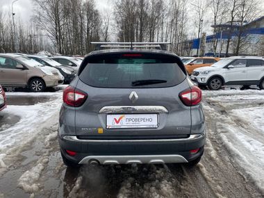 Renault Kaptur 2018 года, 119 303 км - вид 5