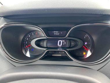 Renault Kaptur 2018 года, 119 303 км - вид 8