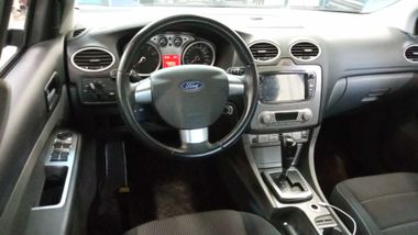 Ford Focus 2010 года, 202 000 км - вид 5
