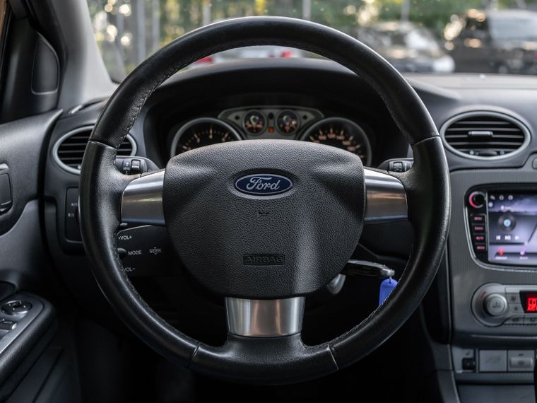 Ford Focus 2010 года, 202 000 км - вид 6