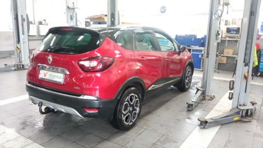 Renault Kaptur 2021 года, 84 194 км - вид 3