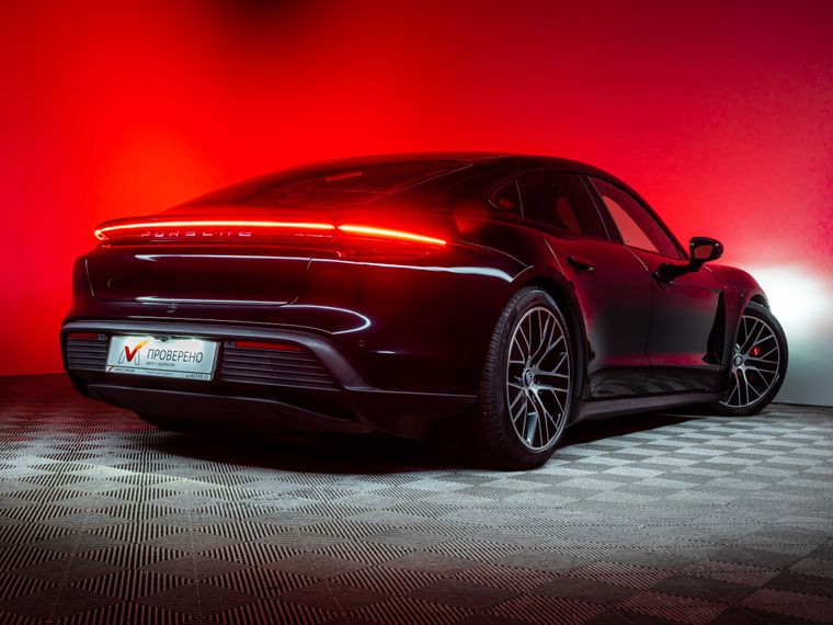 Porsche Taycan 2021 года, 63 282 км - вид 3