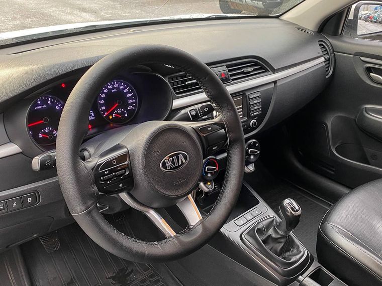 KIA Rio 2018 года, 270 003 км - вид 10