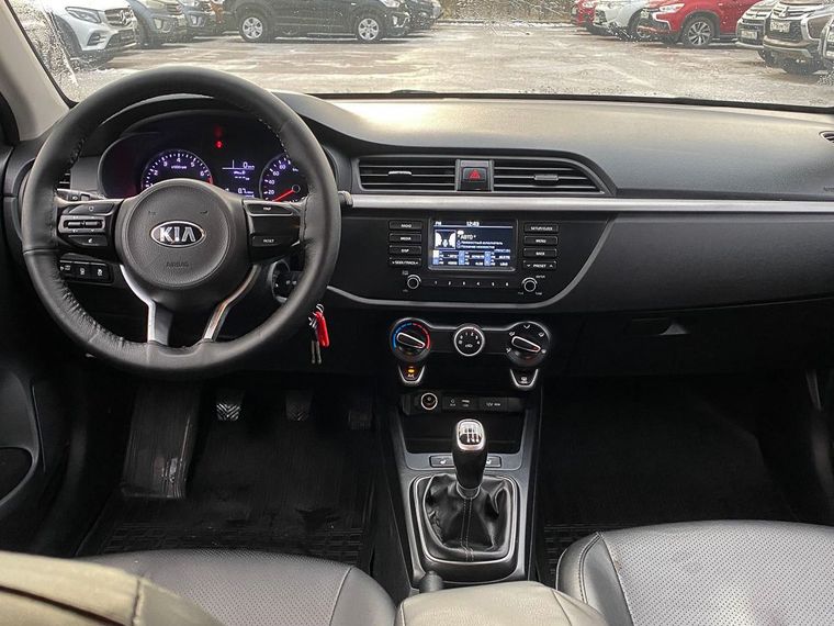 KIA Rio 2018 года, 270 003 км - вид 7