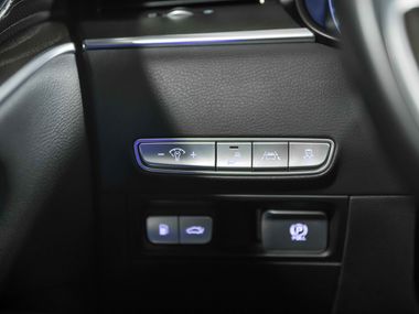 KIA K900 2021 года, 86 916 км - вид 18
