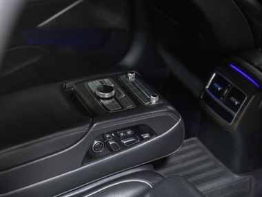 KIA K900 2021 года, 86 916 км - вид 24