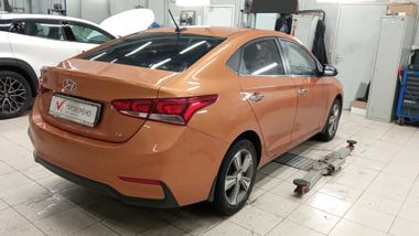 Hyundai Solaris 2017 года, 84 427 км - вид 3