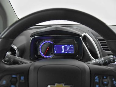 Chevrolet Tracker 2015 года, 150 013 км - вид 8