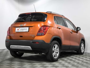 Chevrolet Tracker 2015 года, 150 013 км - вид 5