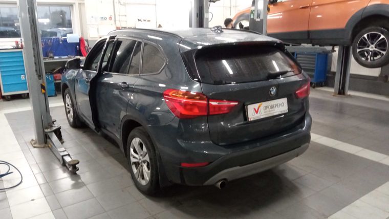 BMW X1 2017 года, 146 551 км - вид 4