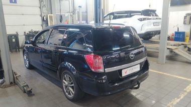 Opel Astra 2009 года, 356 118 км - вид 4