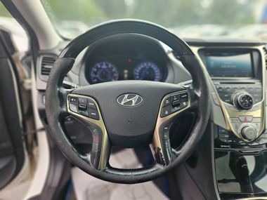 Hyundai Grandeur 2012 года, 205 015 км - вид 11