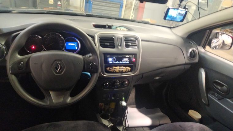 Renault Sandero Stepway 2018 года, 123 000 км - вид 5