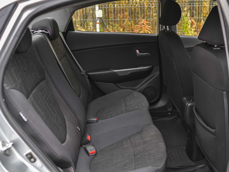 KIA Rio 2012 года, 220 000 км - вид 11
