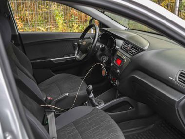 KIA Rio 2012 года, 220 000 км - вид 12