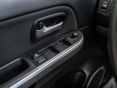 Suzuki Grand Vitara 2008 года, 205 912 км - вид 9