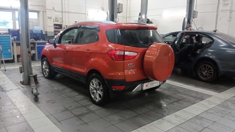 Ford EcoSport 2014 года, 64 299 км - вид 5