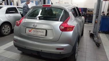 Nissan Juke 2014 года, 146 267 км - вид 3