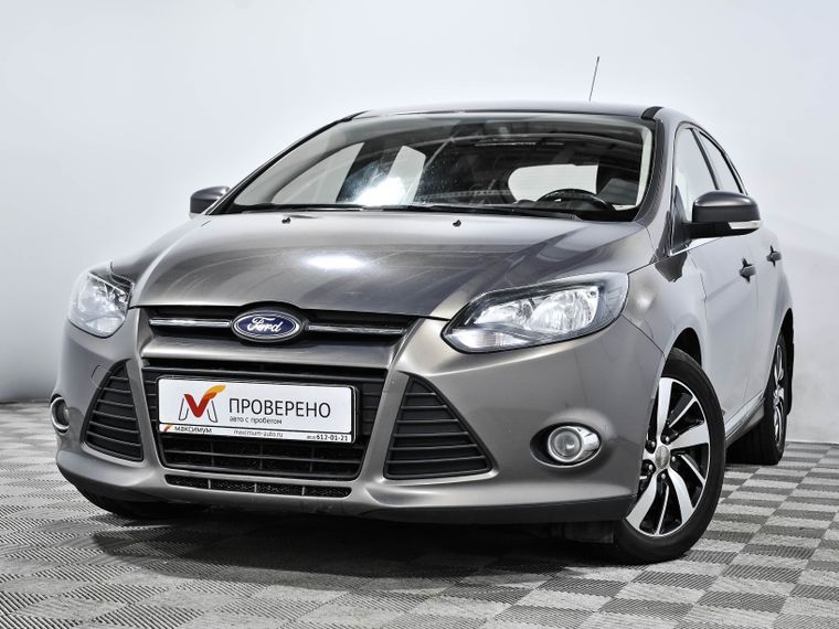 Форд фокус 3 1.6 125 отзывы. Форд фокус 3 хэтчбек серебристый. Ford Focus спереди. Форд фокус 3 седан бежевый. Эволюция Форд фокус.