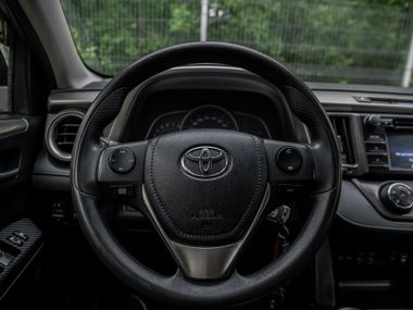 Toyota RAV4 2013 года, 193 000 км - вид 6