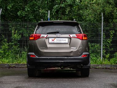 Toyota RAV4 2013 года, 193 000 км - вид 4