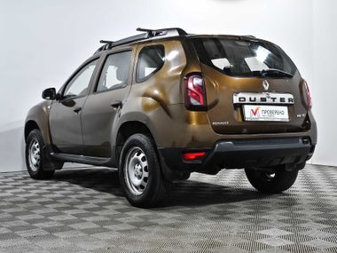 Renault Duster 2016 года, 170 000 км - вид 6