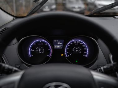 Hyundai ix35 2010 года, 225 000 км - вид 5