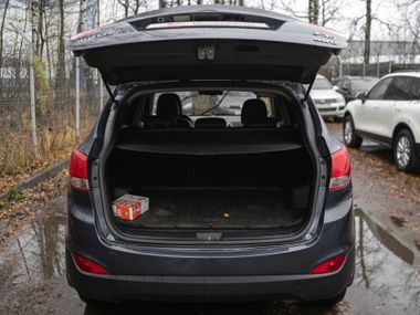 Hyundai ix35 2010 года, 225 000 км - вид 16
