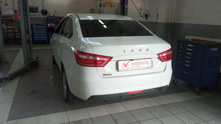 ВАЗ (LADA) Vesta 2020 года, 76 991 км - вид 4
