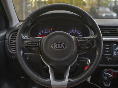 Kia Rio X-Line 2018 года, 97 950 км - вид 6